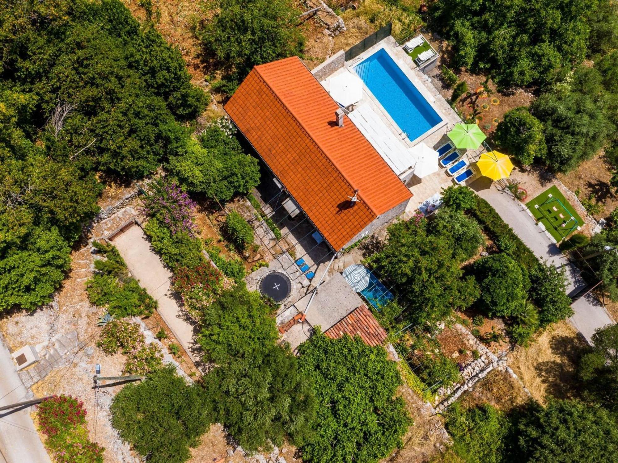 House Ko An-Four Bedroom Villa With Terrace And Swimming Pool Gruda Kültér fotó