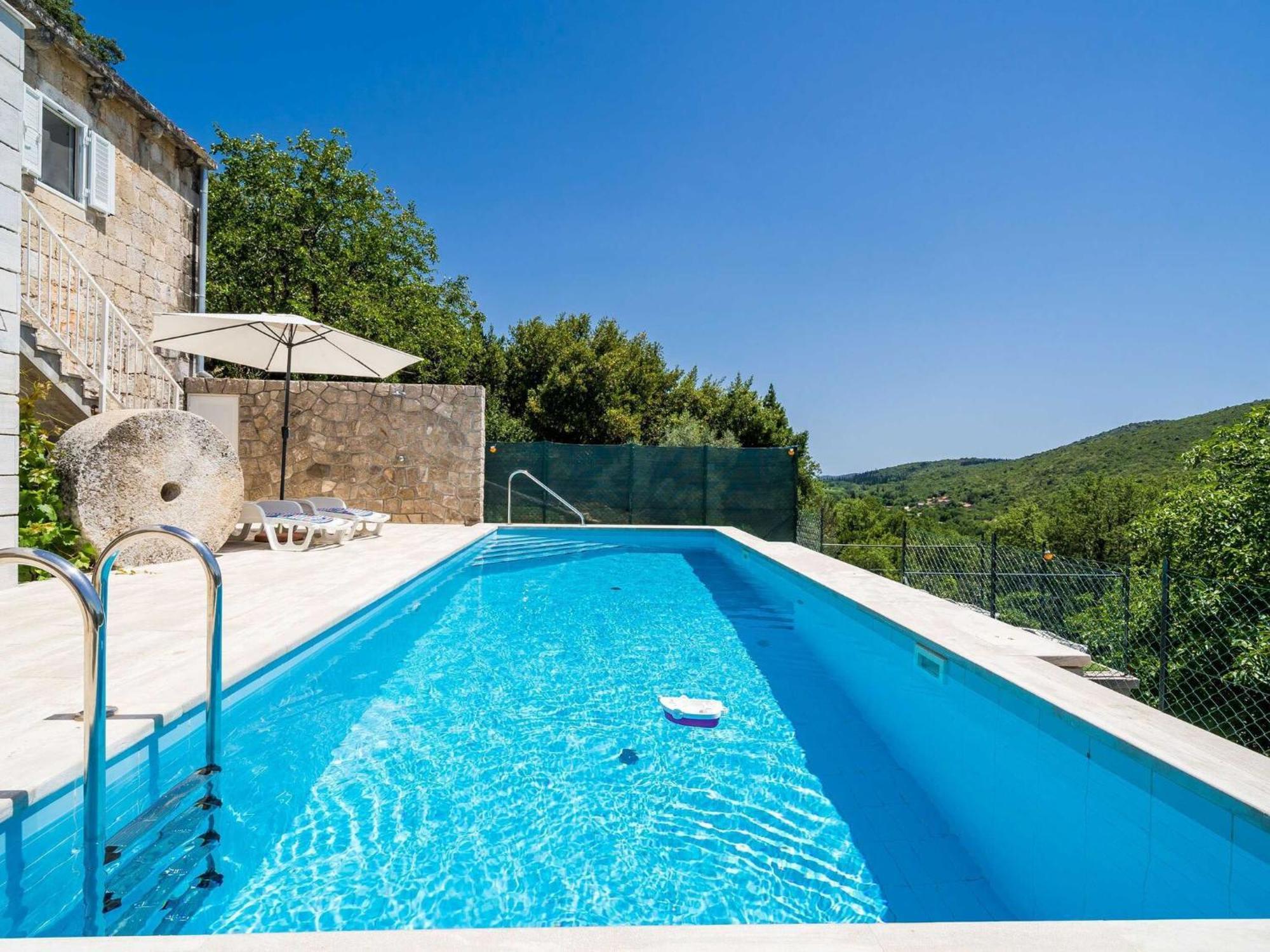 House Ko An-Four Bedroom Villa With Terrace And Swimming Pool Gruda Kültér fotó